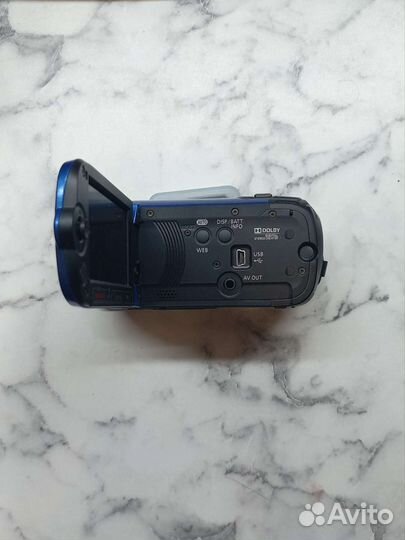 Цифровая видеокамера canon