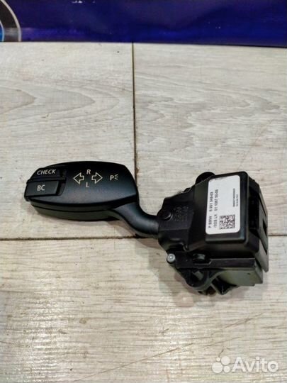 Переключатель указателя поворота ближнего и