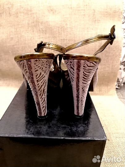 Босоножки женские р.39 Ekoe Италия