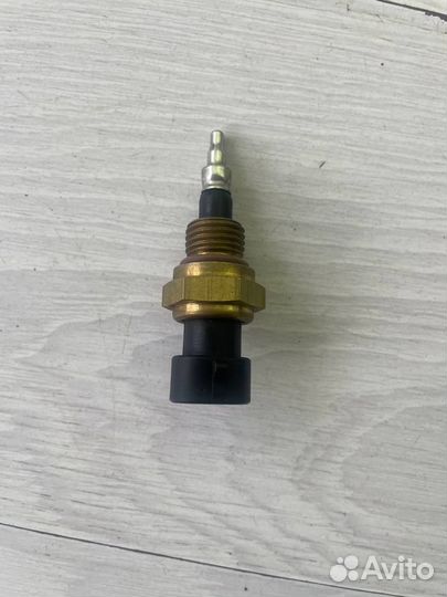 Датчик температуры впуск. воздуха ISX EGR