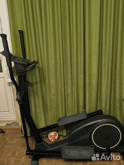 Эллиптический тренажер torneo