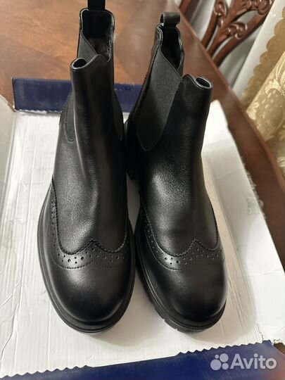 Женская зимняя обувь berg