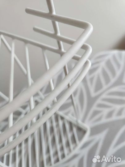 Полка настенная белая