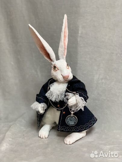 Белый кролик