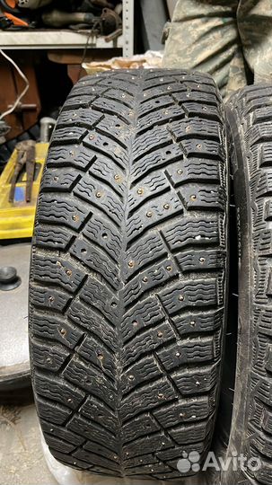 Michelin X-Ice North 4 205/55 R16 94T