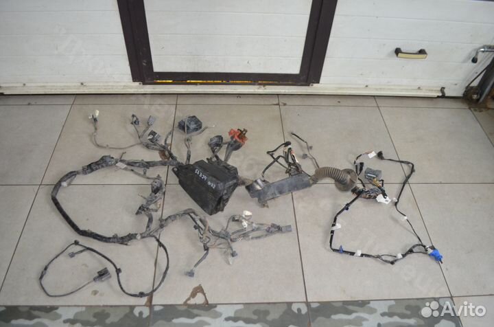 Проводка подкапотная с блоком 2.5 АКПП Мazdа 6 GJ