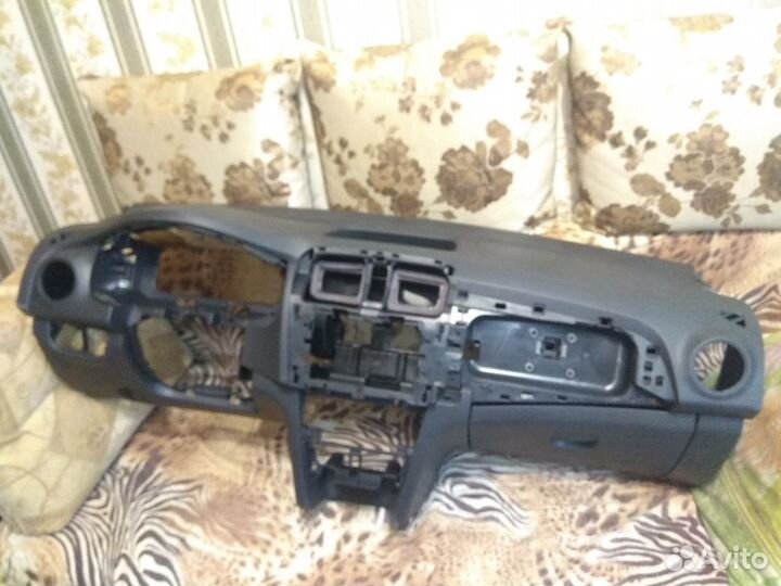 Торпеда рено Sandero Stepway