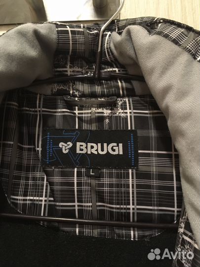 Костюм спортивный женский