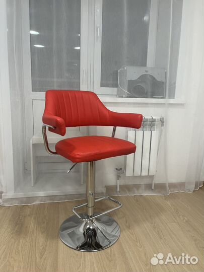 Барный стул