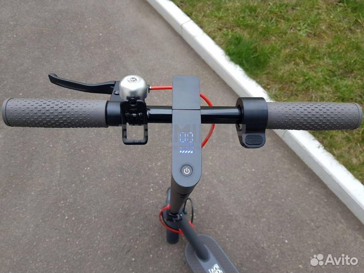 Электросамокат Aovo Pro