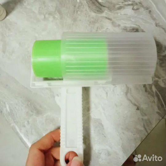 Ролик многоразовый новый для одежды и мебели