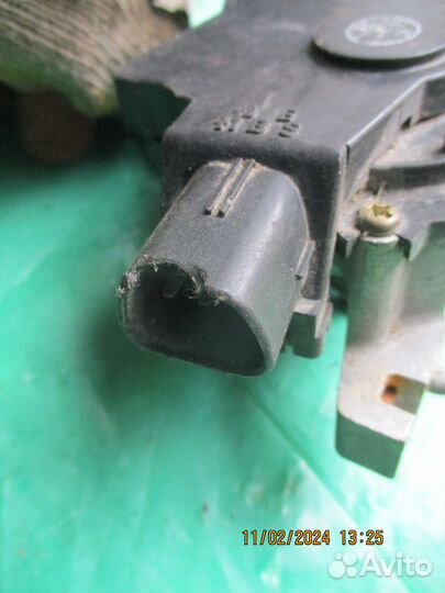 Prado 120 мотор дворников передний