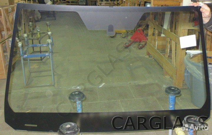 Стекло лобовое toyota matrix / voltz