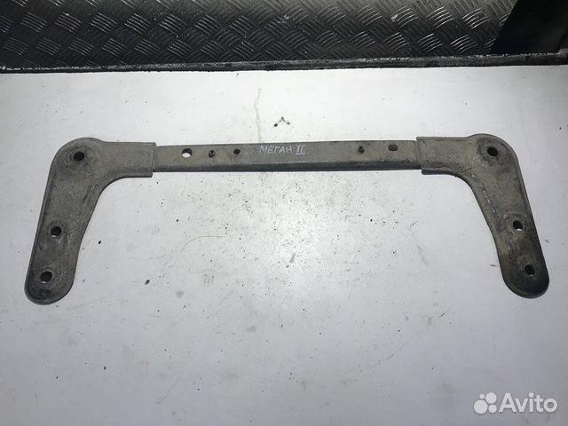 Балка передняя поперечная Renault Megane II