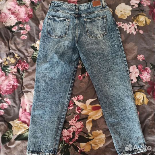 Джинсы