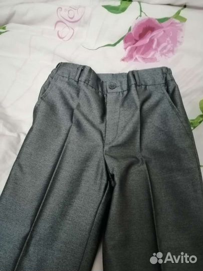 Брюки и жилетка нарядные для мальчика р. 110