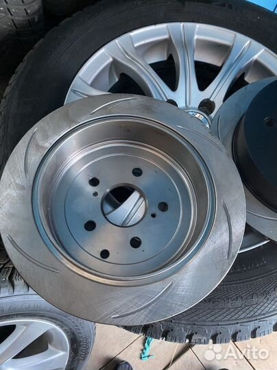 Продам тормозные диски lexus RX