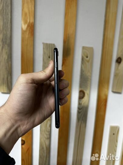iPhone SE (2020), 128 ГБ