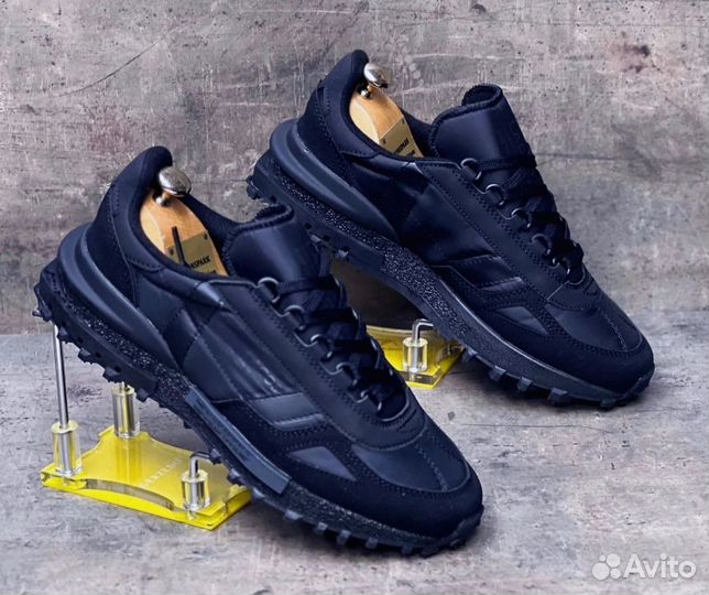 Кроссовки Lacoste легкие