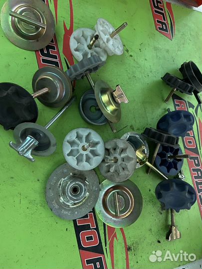 Крепление запасного колеса toyota,nissan, subaru