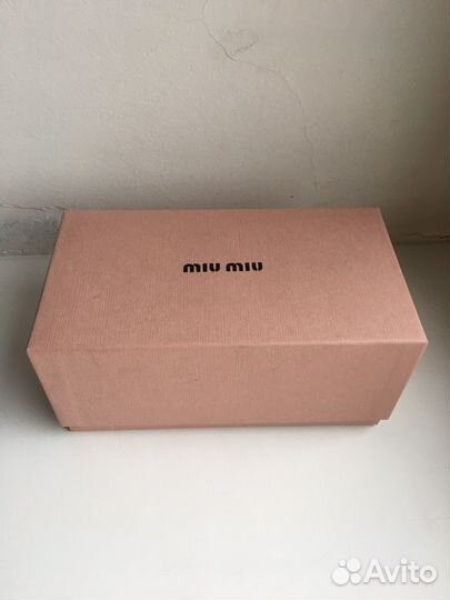 Коробка для очков Miu Miu