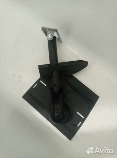 Кронштейн для кинескопного телевизора