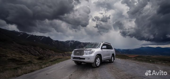 Toyota Land Cruiser 4.5 AT, 2010, 200 676 км