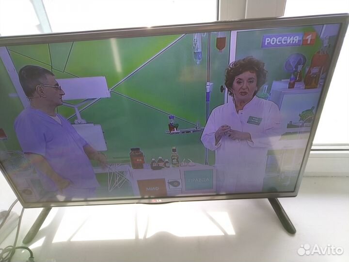 Телевизор LG 32LB552U (81см)