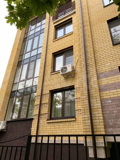 2-к. квартира, 67,7 м², 3/4 эт.