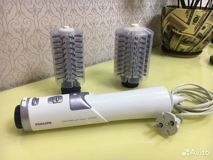 Фен-щётка philips