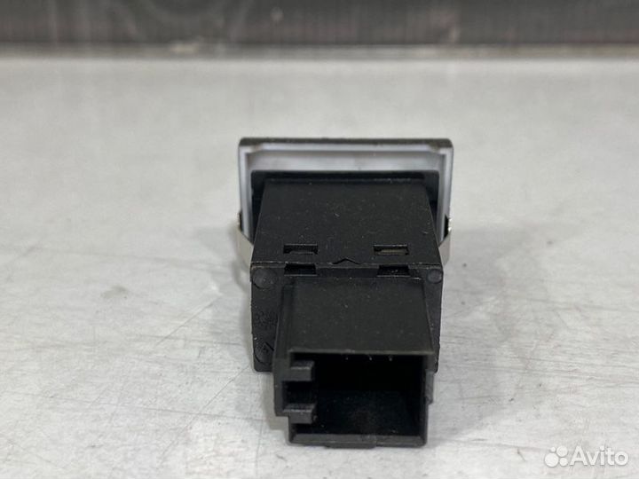 Кнопка парктроников Audi Allroad C5 BES 2004