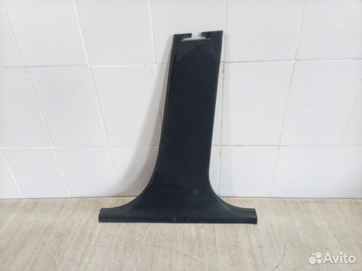 Обшивка стойки правая Skoda Fabia 2007-2015