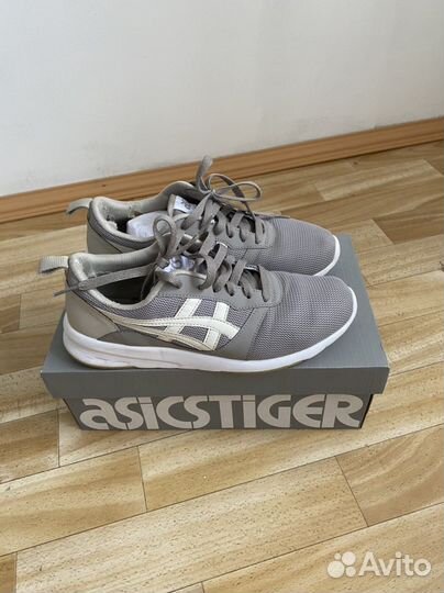 Кроссовки Asics Tiger Moon Rock Birch б/у