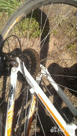 Пиндосовский Велосипед rock machine surge 50