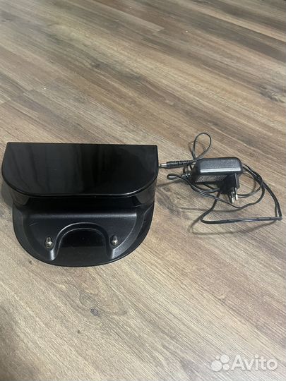 Робот пылесос Philips SmartPro Easy