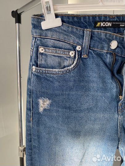 Джинсы прямые широкие 42