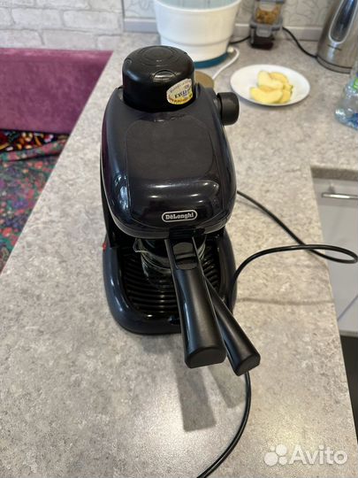 Кофеварка delonghi