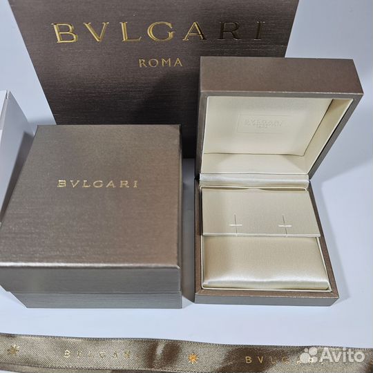 Коробка Bvlgari для сережек