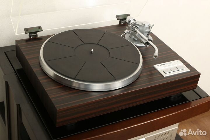 Проигрыватель винила yamaha YP-D9