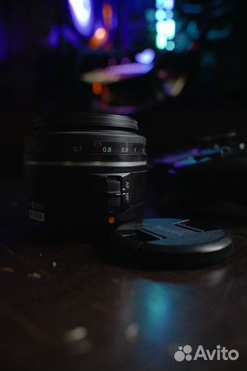 Объектив Sony 85mm 2.8