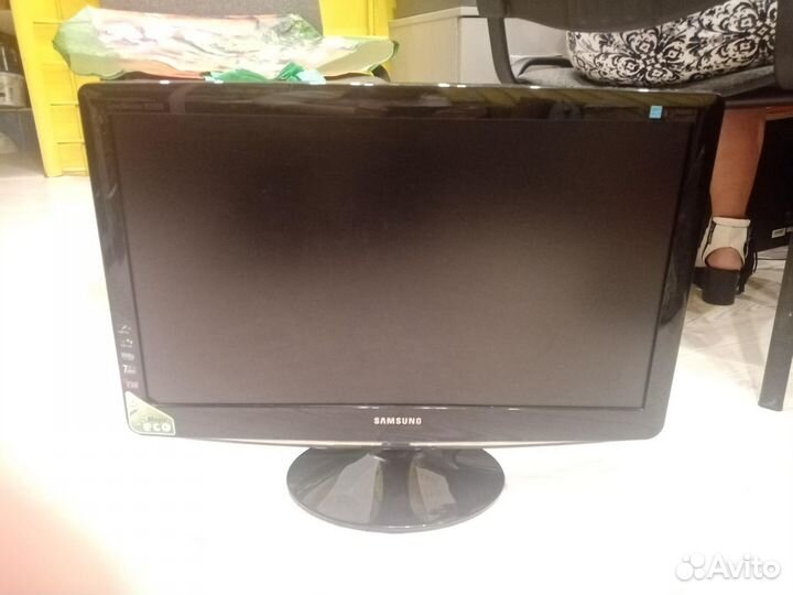 Монитор Samsung SyncMaster B2430L