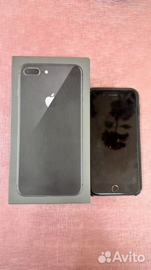 iPhone 8 Plus, 64 ГБ