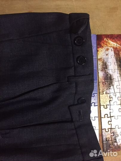 Костюм школьный новый