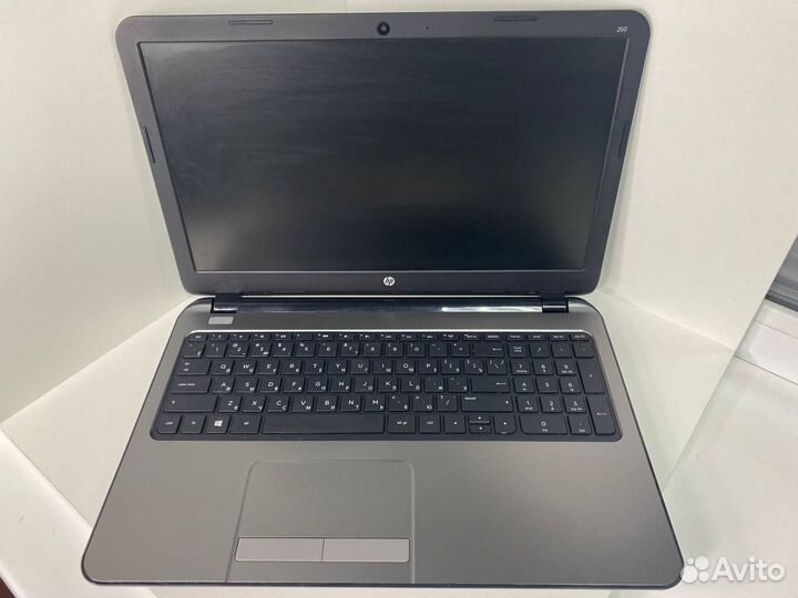 Ноутбук HP 250 G3