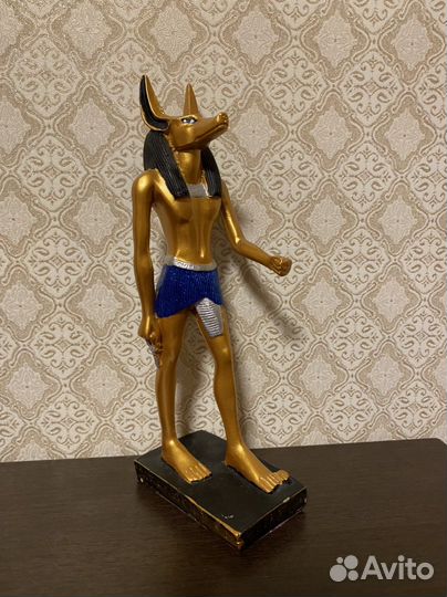 Египетская статуэтка