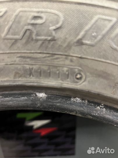 Dunlop SP Winter Ice 01 205/55 R16 94T