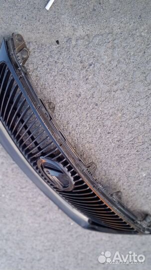 Решётка радиатора lexus is250