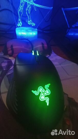 Игровая мышь razer basilisk