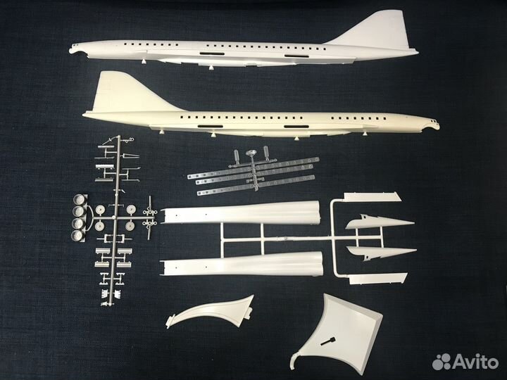 Plasticart Пластикарт модель самолета Ту-144