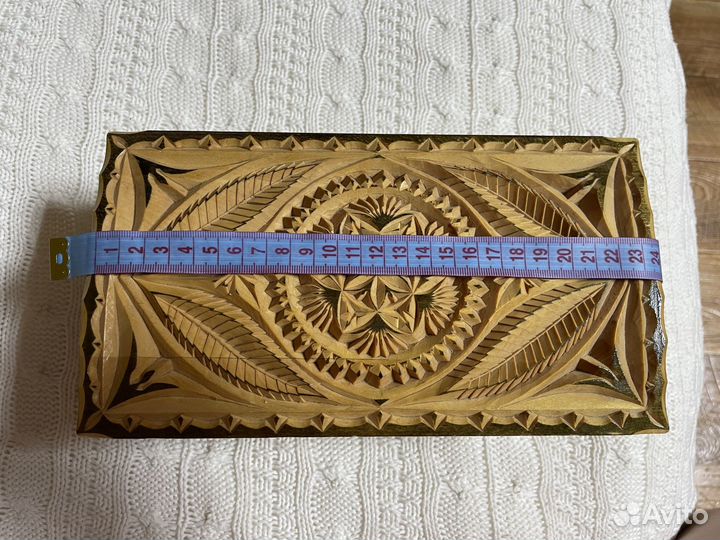 Шкатулка из дерева ручной работы